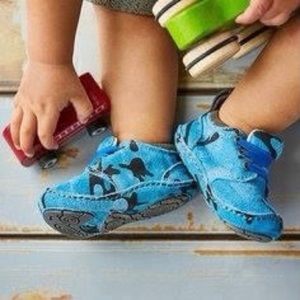 RileyRoos Kids’ Blue Camo Chukka Boots 12-18 Months Size 5-6 NIB